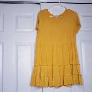 5/ $25 Gold babydoll style top